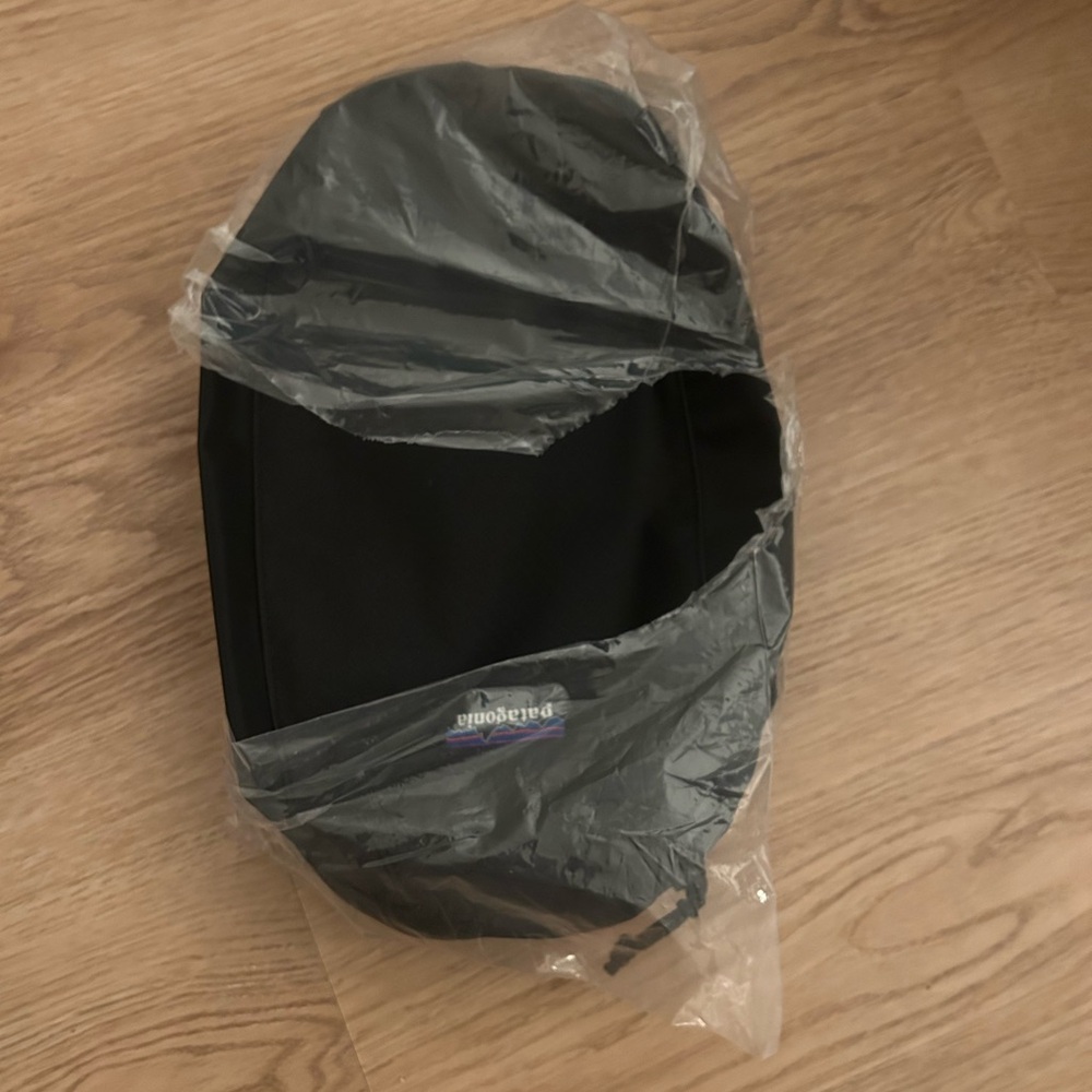 Patagonia Black Hole Cube 6L